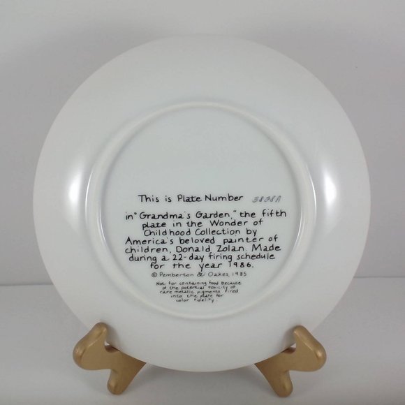 "Grandma's Garden" Wonder of Childhood Plate Col.. 5th issue #3828A, 1985 - Picture 2 of 3